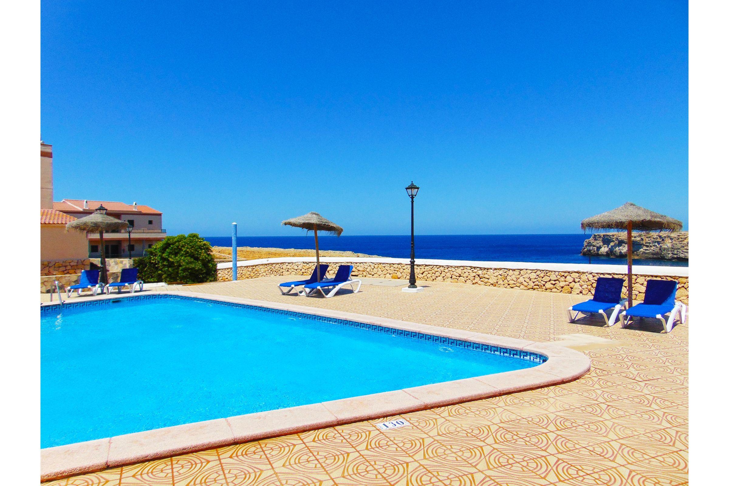 Apartamentos Moon Dreams Cabo De Banos Cala'N Blanes  Εξωτερικό φωτογραφία