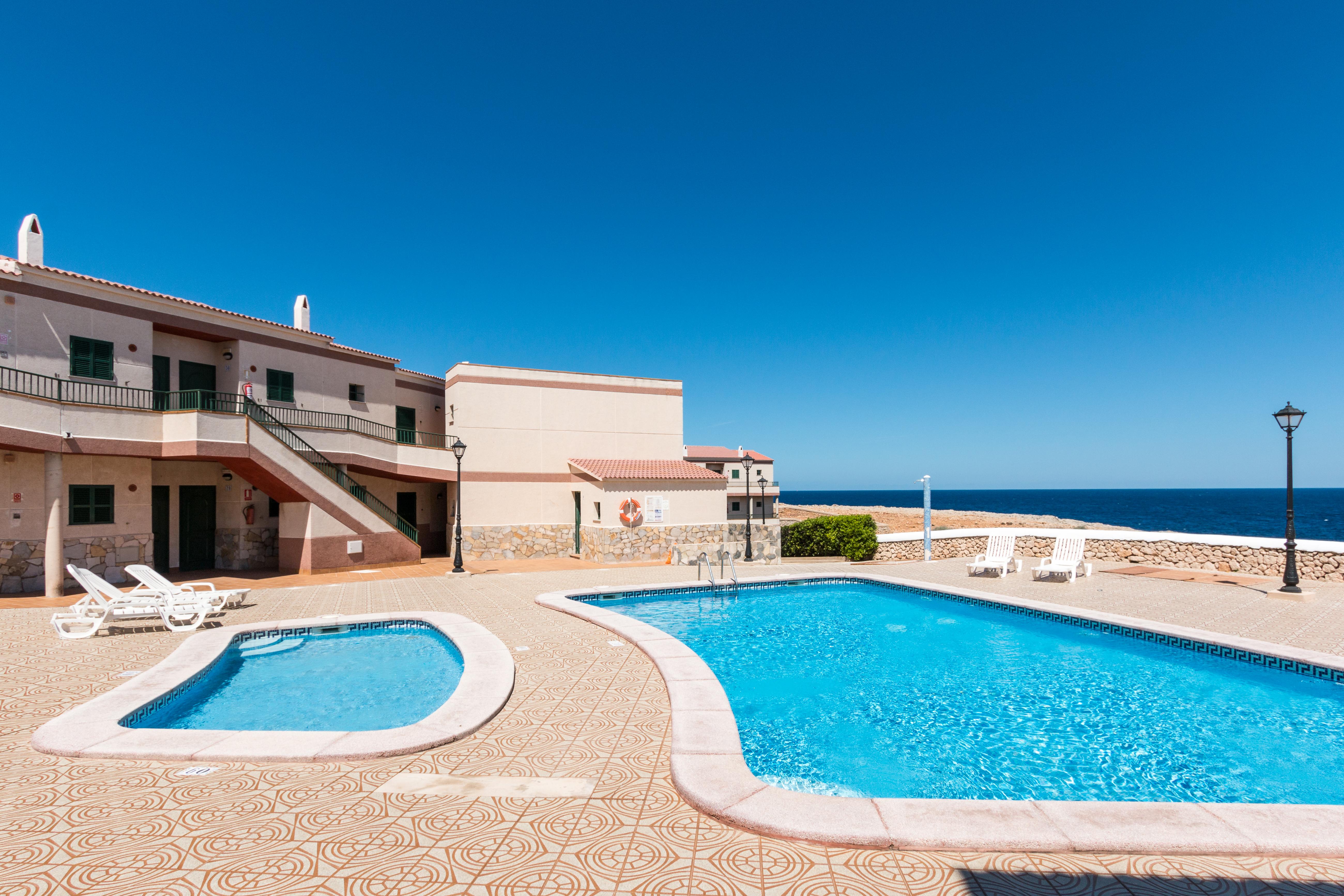 Apartamentos Moon Dreams Cabo De Banos Cala'N Blanes  Εξωτερικό φωτογραφία