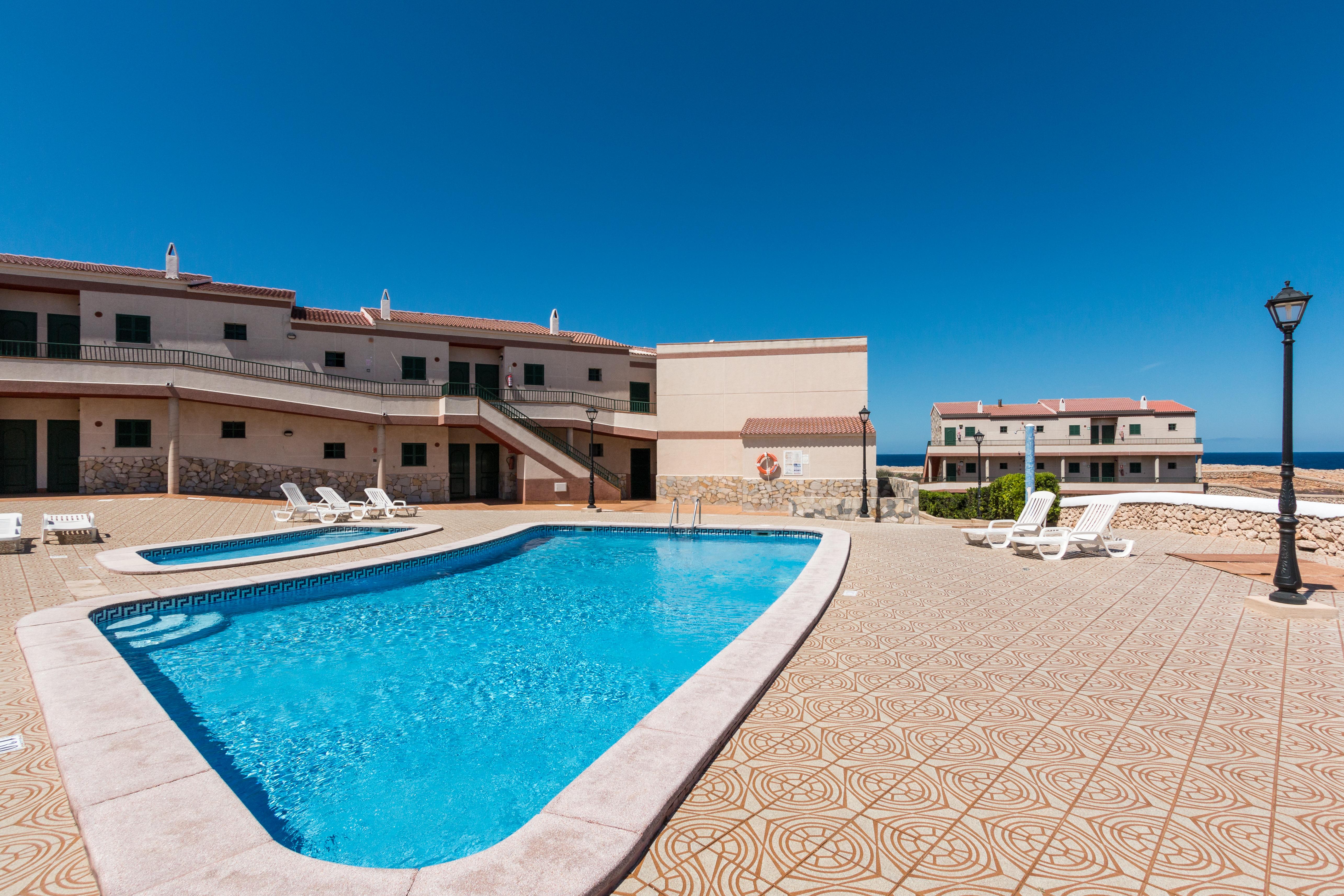 Apartamentos Moon Dreams Cabo De Banos Cala'N Blanes  Εξωτερικό φωτογραφία