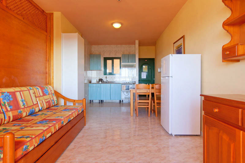 Apartamentos Moon Dreams Cabo De Banos Cala'N Blanes  Εξωτερικό φωτογραφία